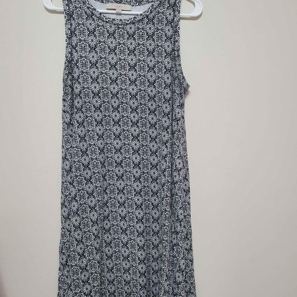 Loft Black and White Sleeveless Shift Dress Women's Size Medium - Picture 1 of 4